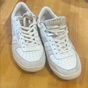 Hola sneakers size 5 euro 36